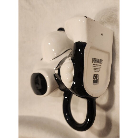 Peanuts Coffee Mug Snoopy Skeleton Costume Hand Painted Halloween - Picture 5 of 7